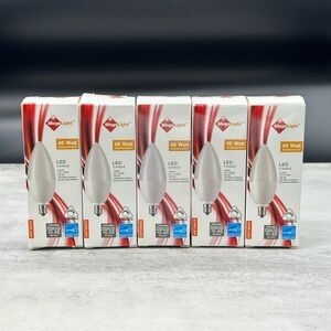 MegaLight LED Candle Bulbs 40 Watt lot of 5